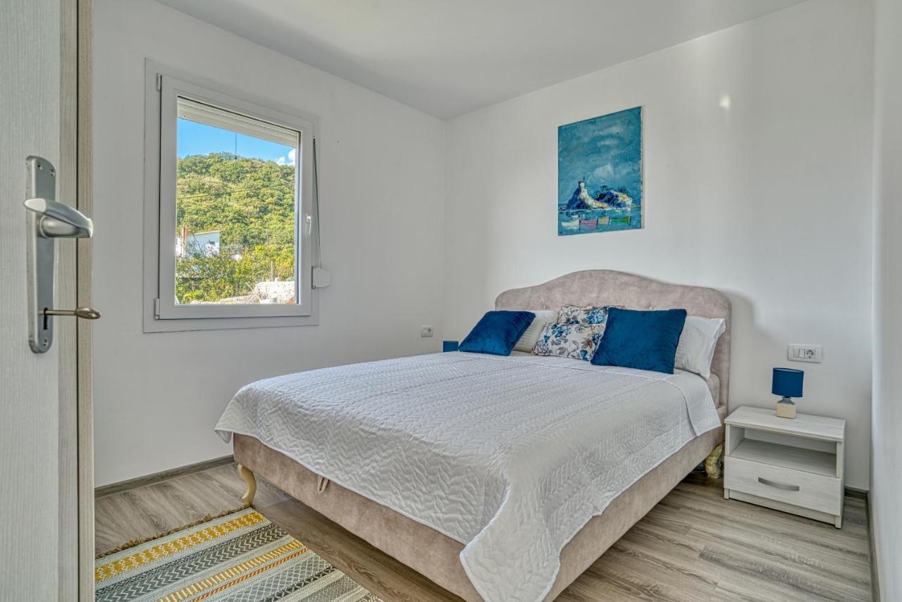 Two Bedroom House With Sea View Maj Buljarica Exterior foto